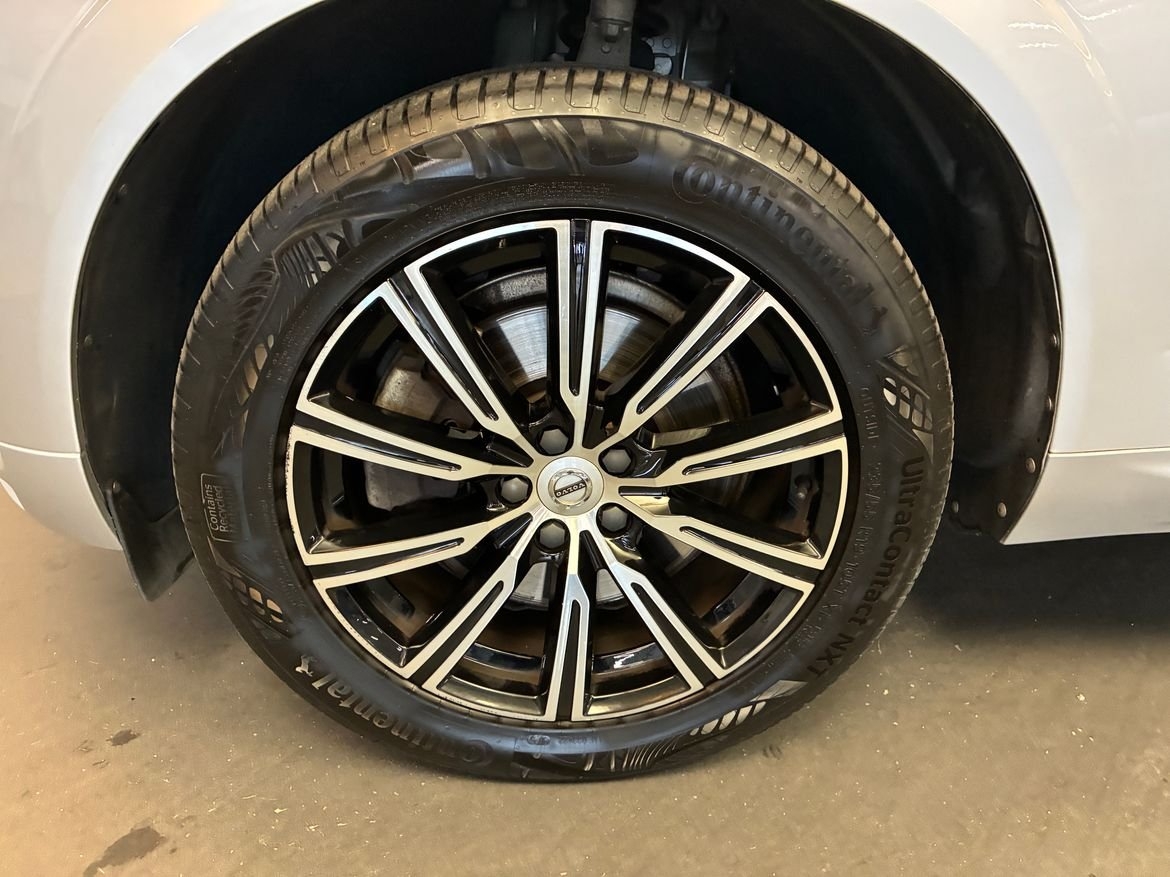 Volvo XC60 B4 Bensin Inscription 2021, photo 5/10
