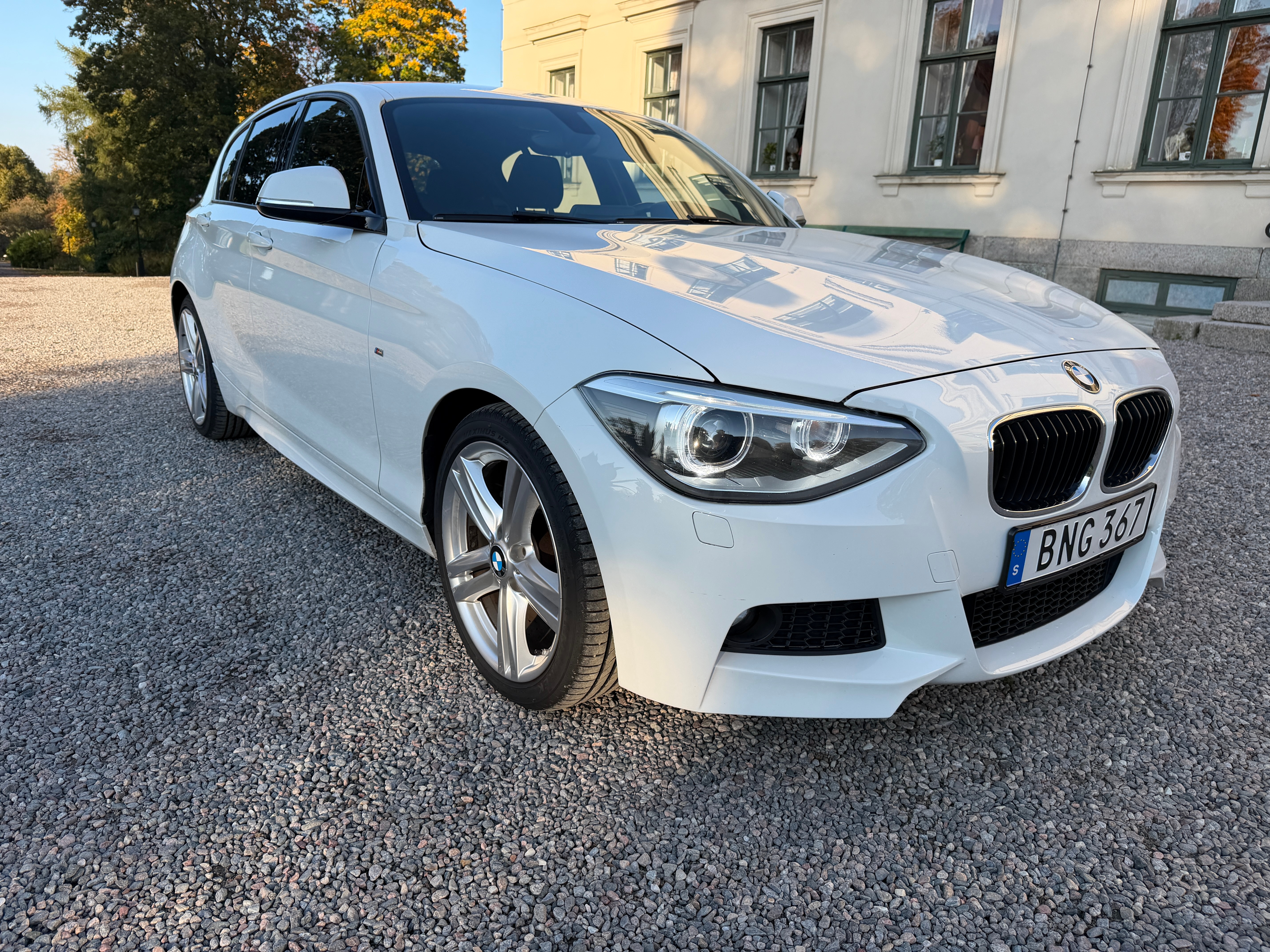 BMW 116 i 5-dörrars Manuell 2015, bild 6/10