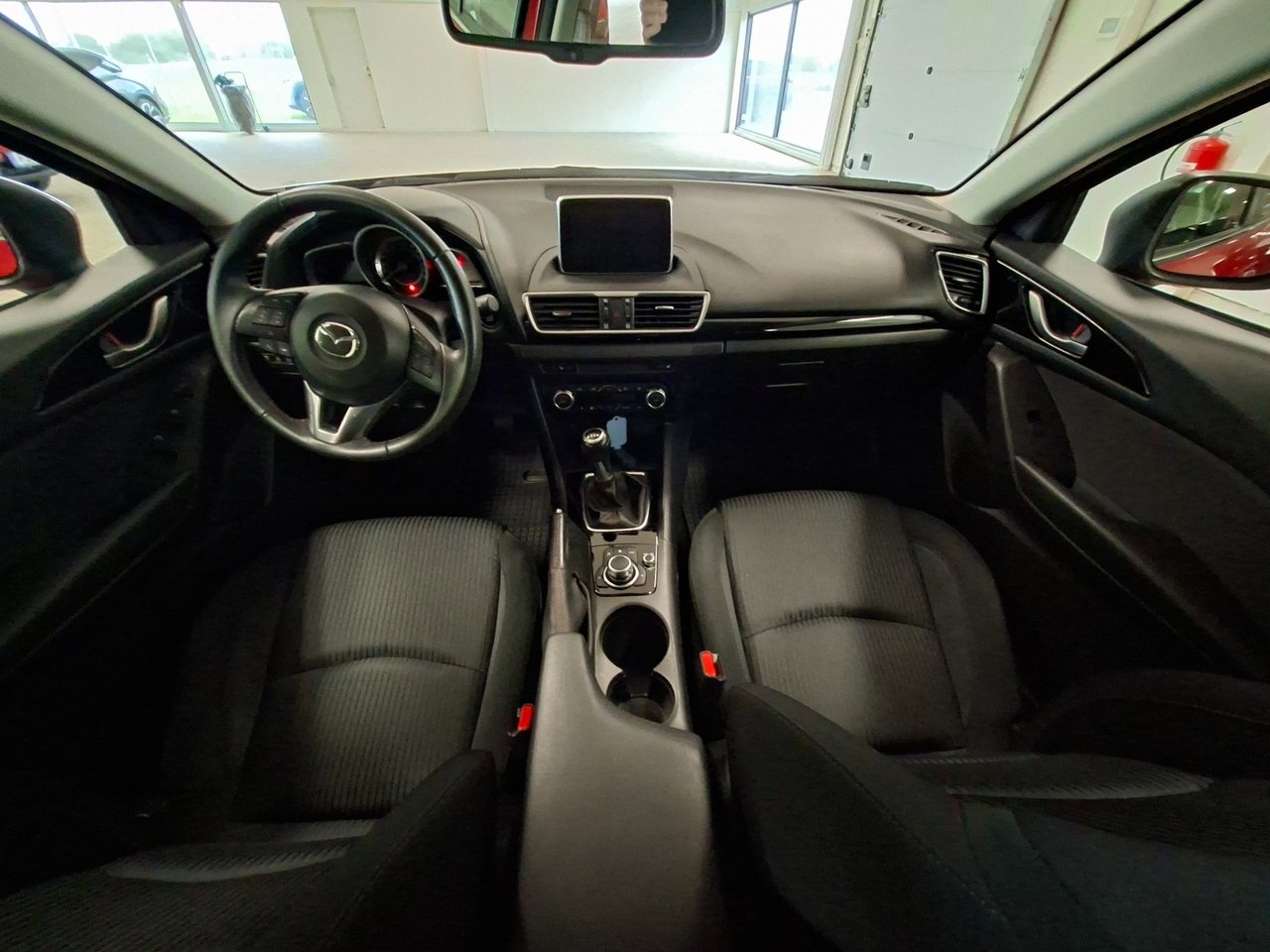 Mazda 3 Vision 2.0 165hk MT 2016, kuva 6/8