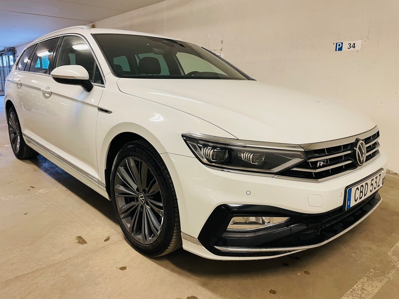 Volkswagen Passat 2021, bild 7/10