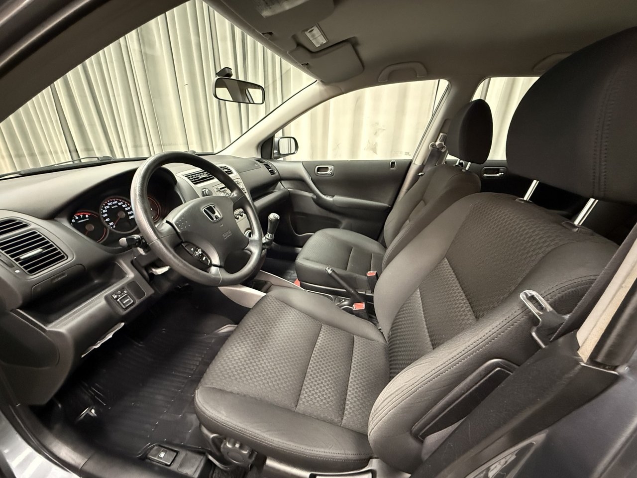 Honda Civic 2005, kuva 7/10