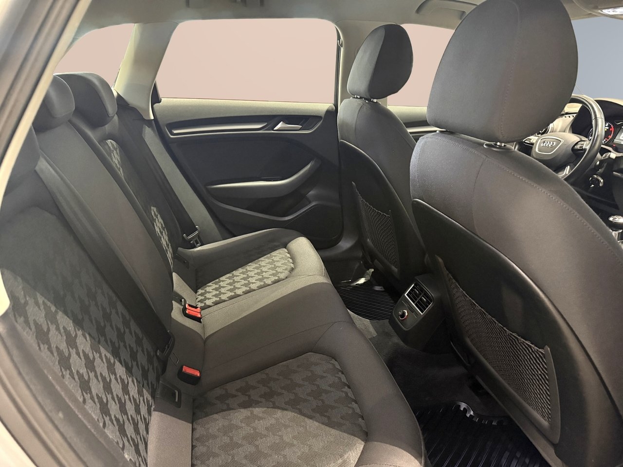 Audi A3 2016, bild 6/8