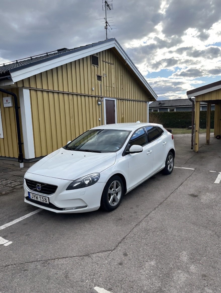 Volvo V40