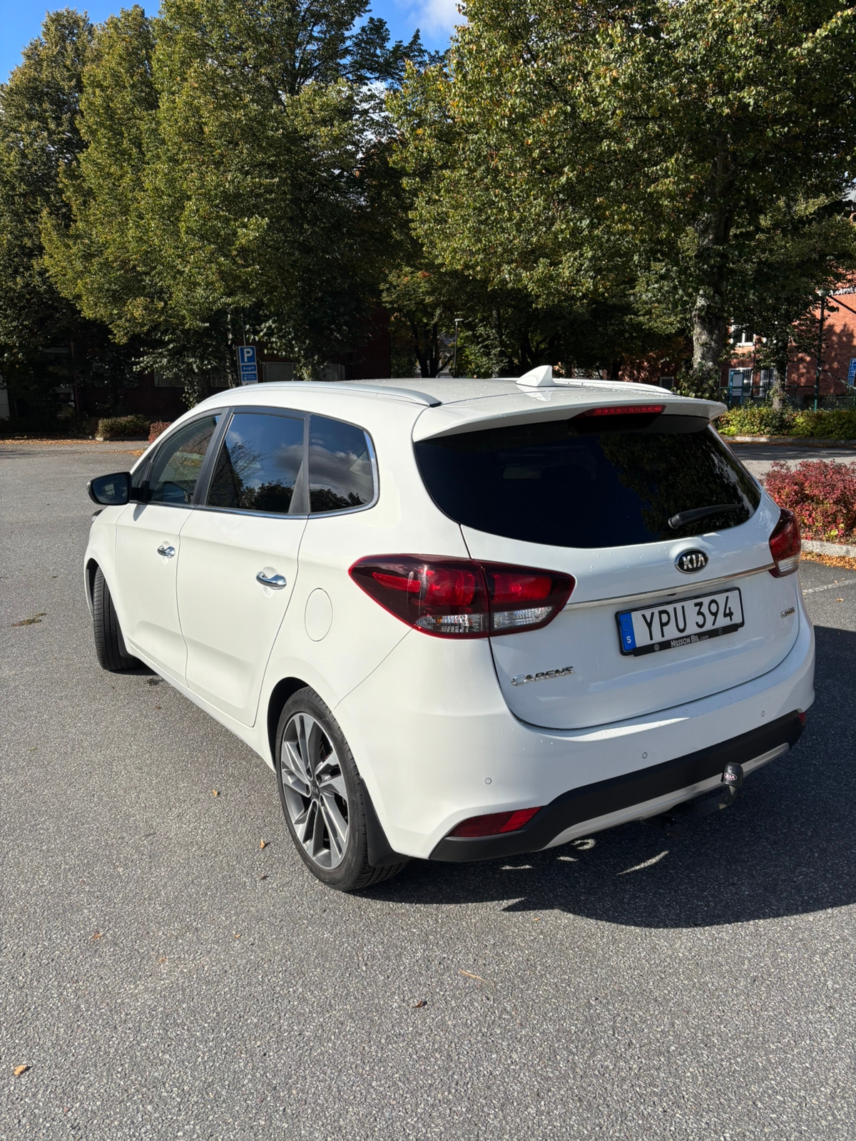 Kia Carens 1.7 VGT DCT 2018, bild 4/5