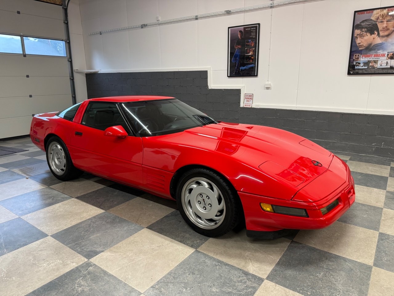 Chevrolet Corvette 1993, kuva 2/10