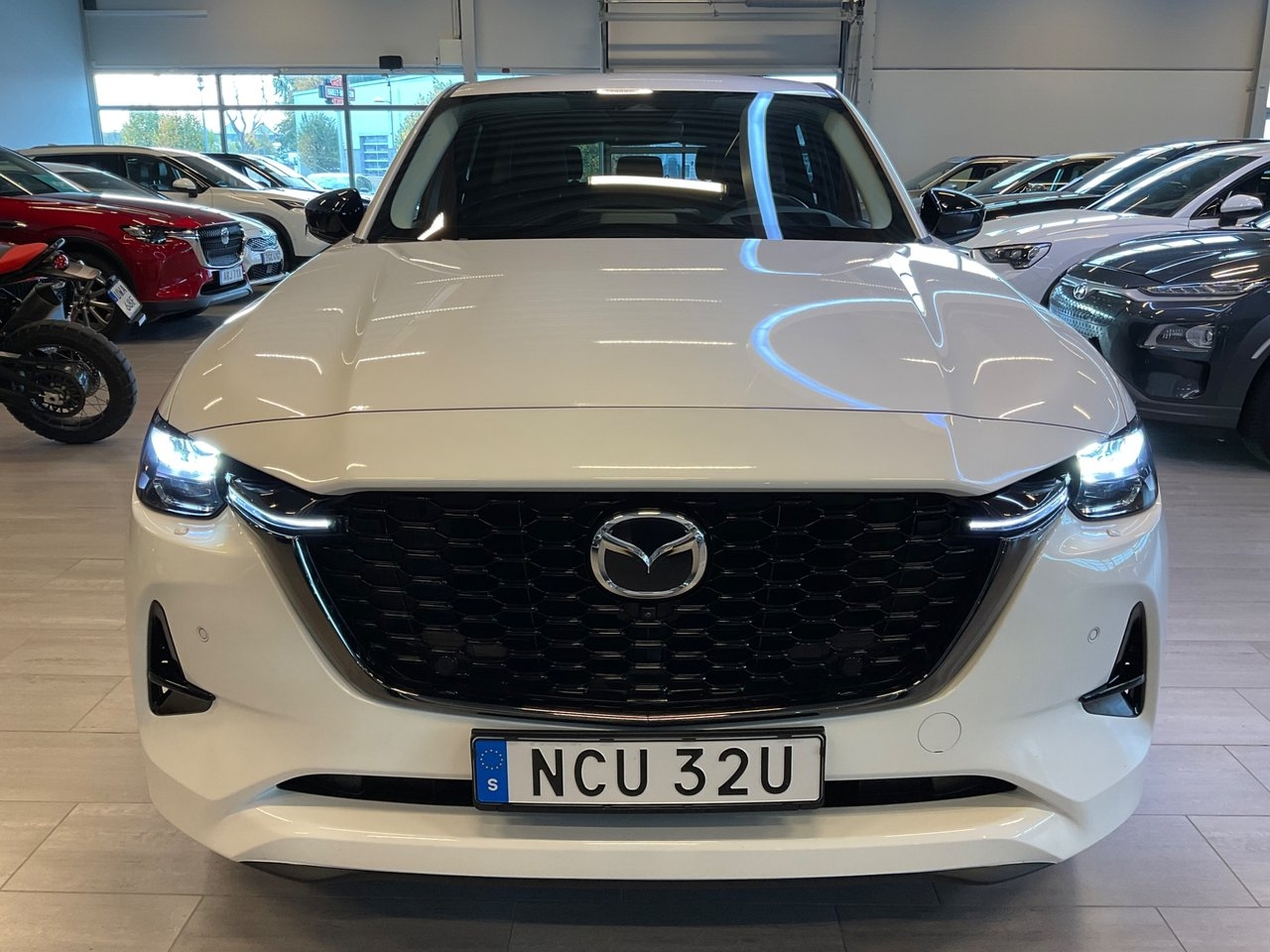 Mazda CX-60 2023, bild 2/10