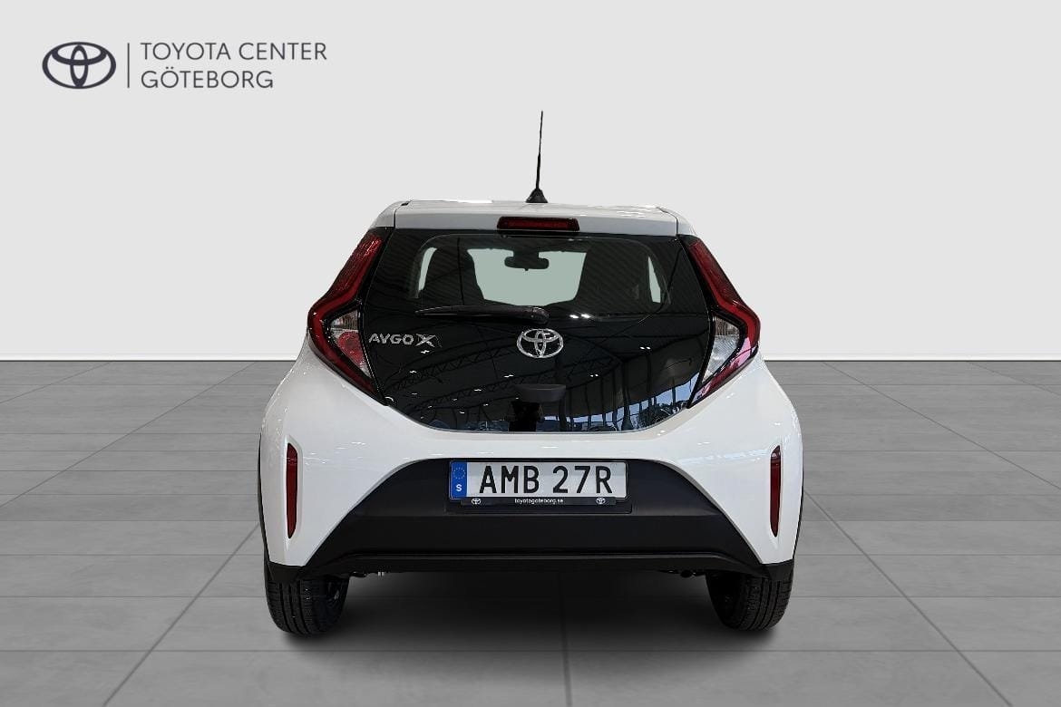 Toyota Aygo X 1.0 S-CVT PLAY 2024, kuva 6/10