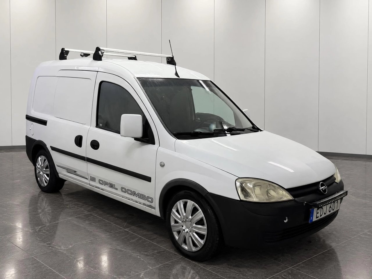 Opel Combo 2008, kuva 4/9
