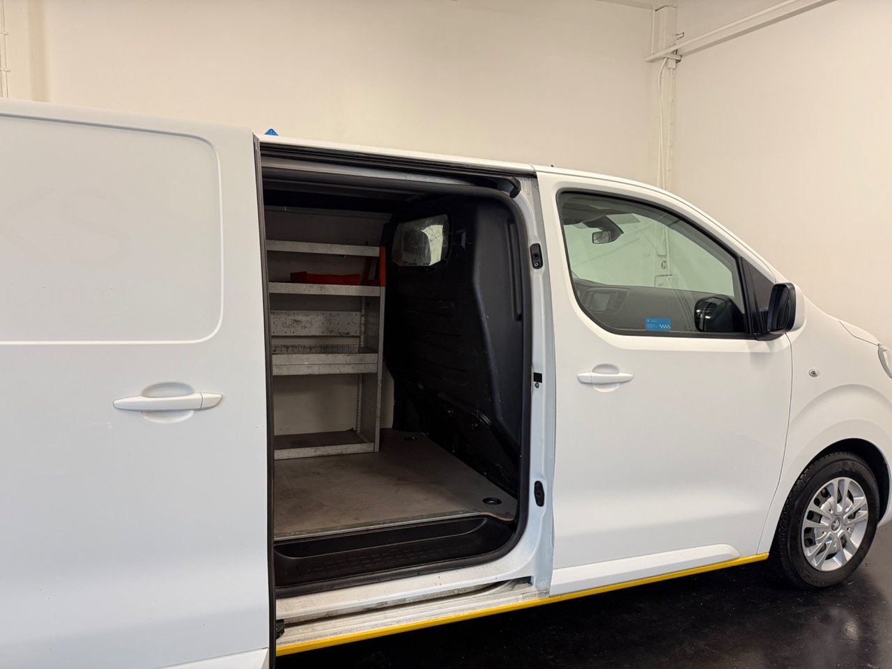 Peugeot Expert 2018, bild 6/10