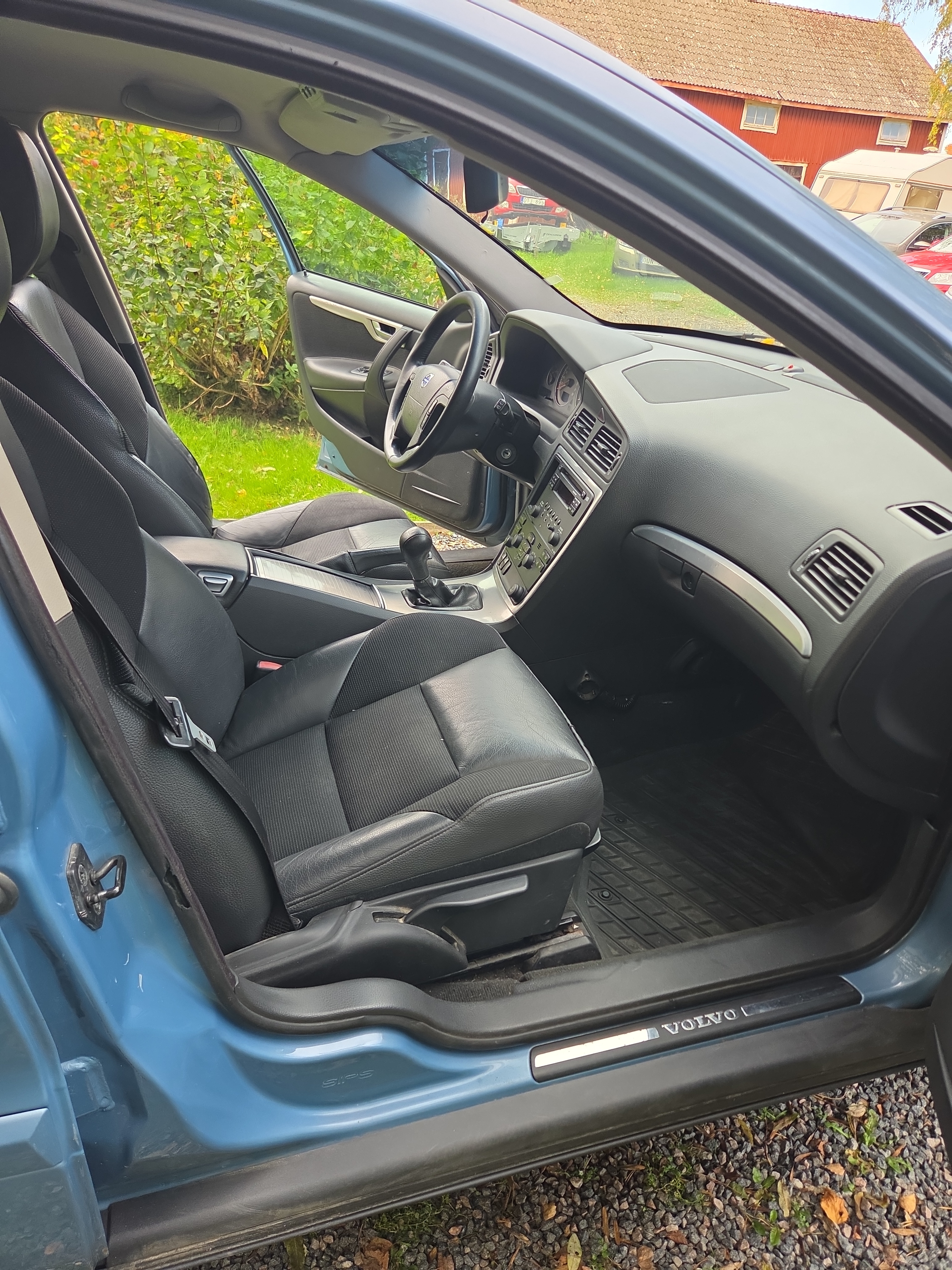 Volvo V70 2.4 Manuell 2006, bild 8/8