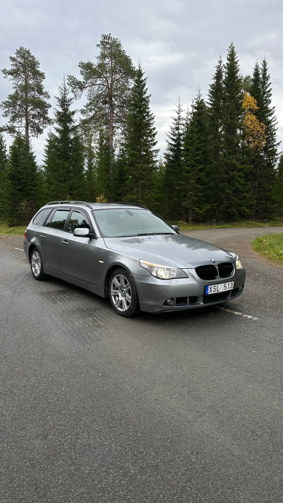 BMW 523