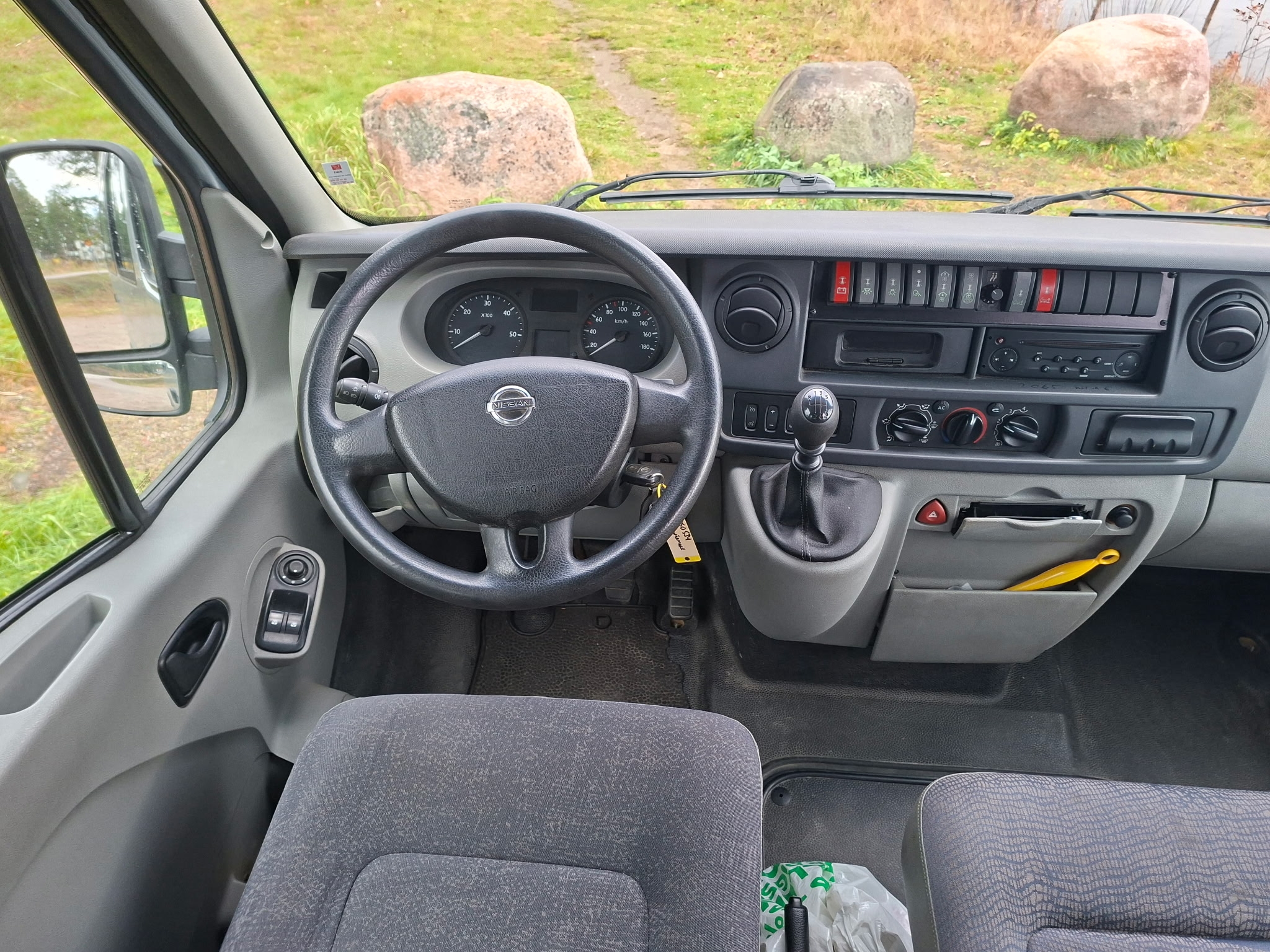Nissan Interstar 2006, kuva 6/10