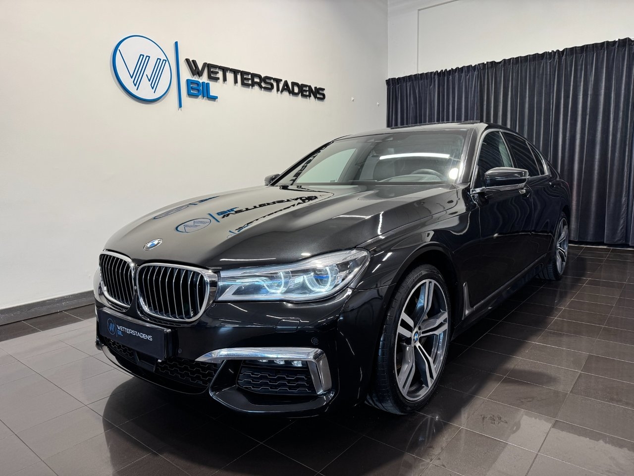 BMW 740