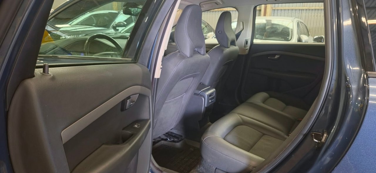 Volvo V70 2.0F Kinetic 2009, bild 7/10