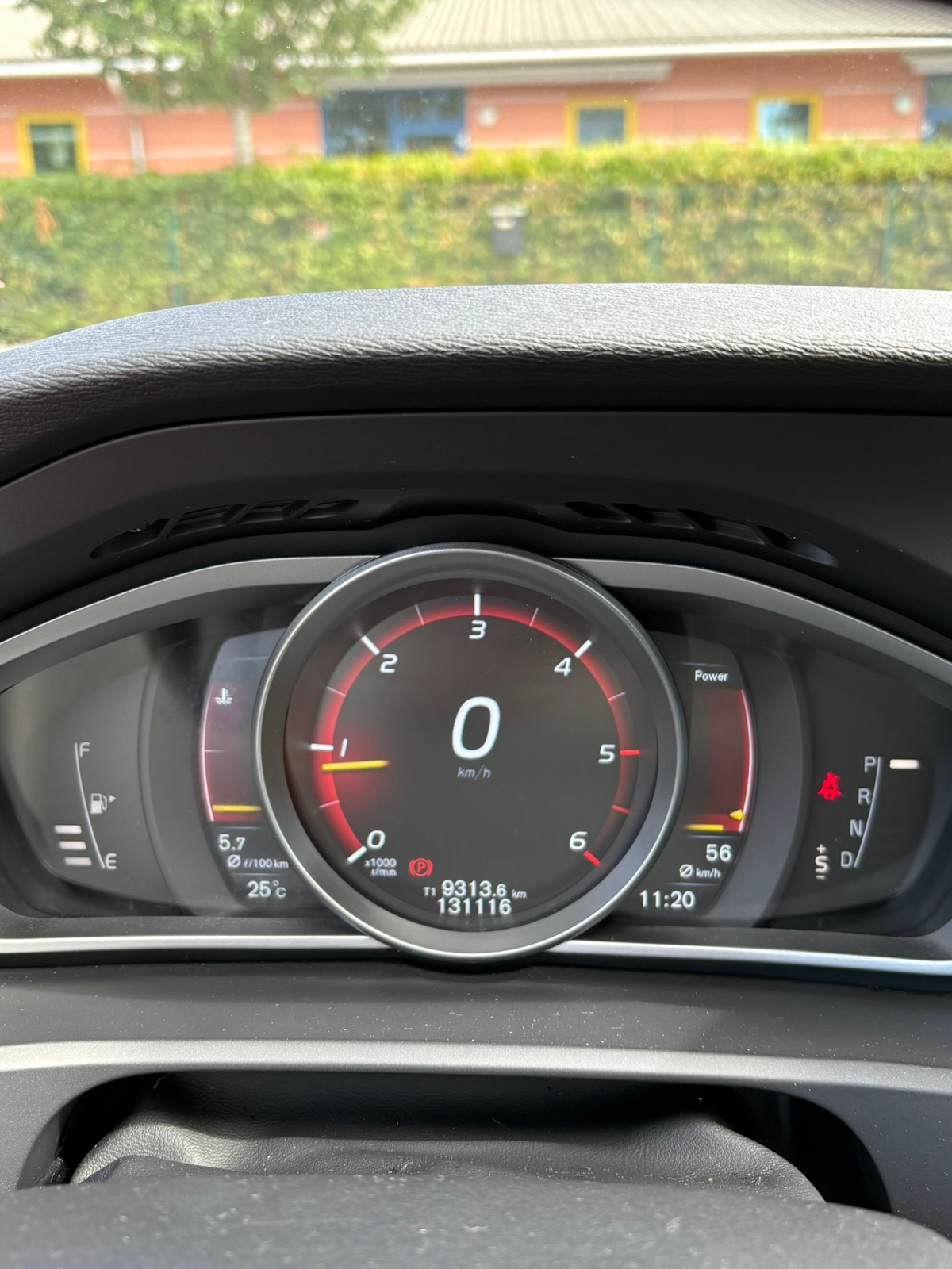 Volvo V40 D2 Geartronic 2016, bild 6/7