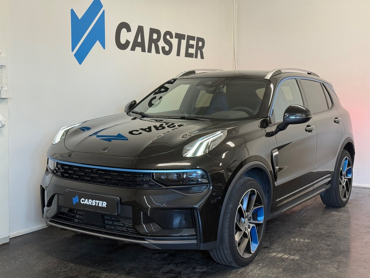 Lynk & Co 01