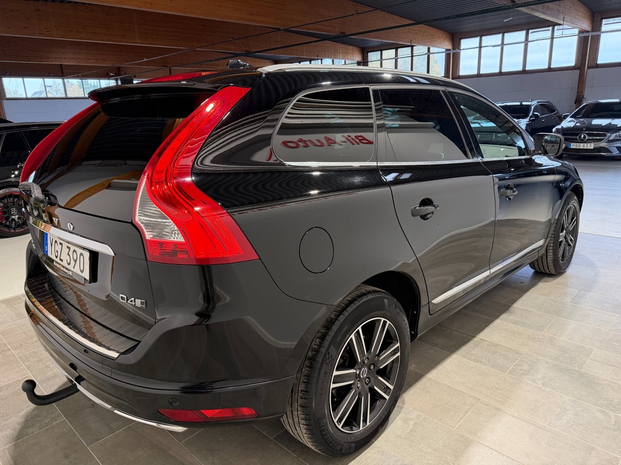 Volvo XC60 D4 AWD Automat Summum Classic 2017, kuva 6/10