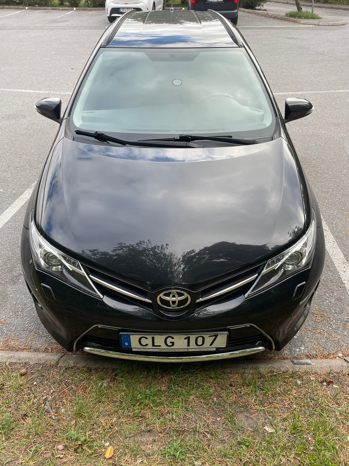 Toyota Auris 2014, kuva 2/5