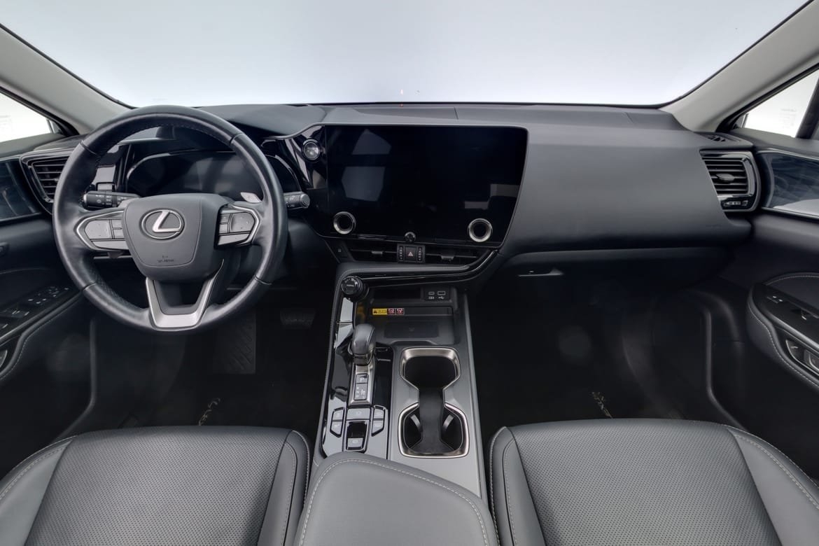 Lexus NX 450h+ E-CVT 309hk Executive 2023, bild 7/10