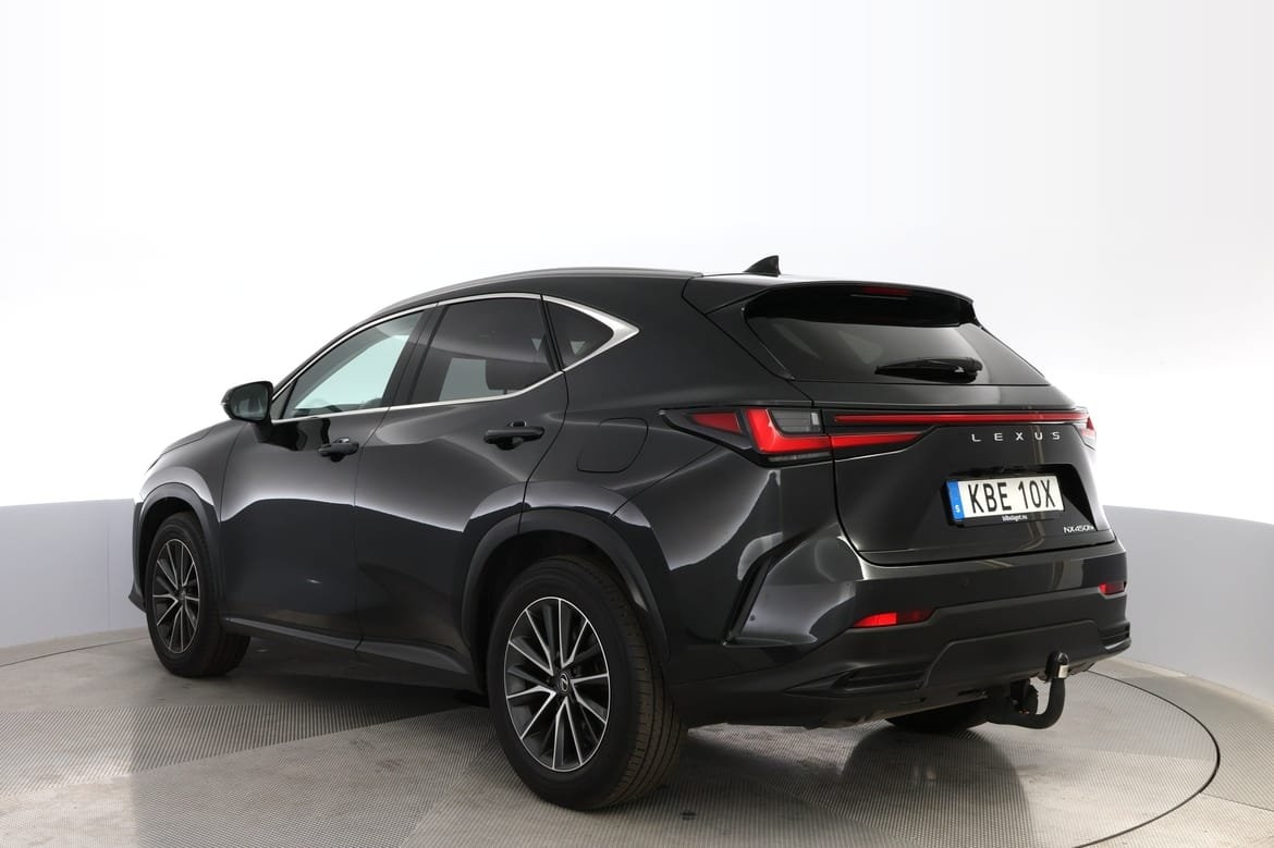 Lexus NX 450h+ E-CVT 309hk Executive 2023, bild 3/10