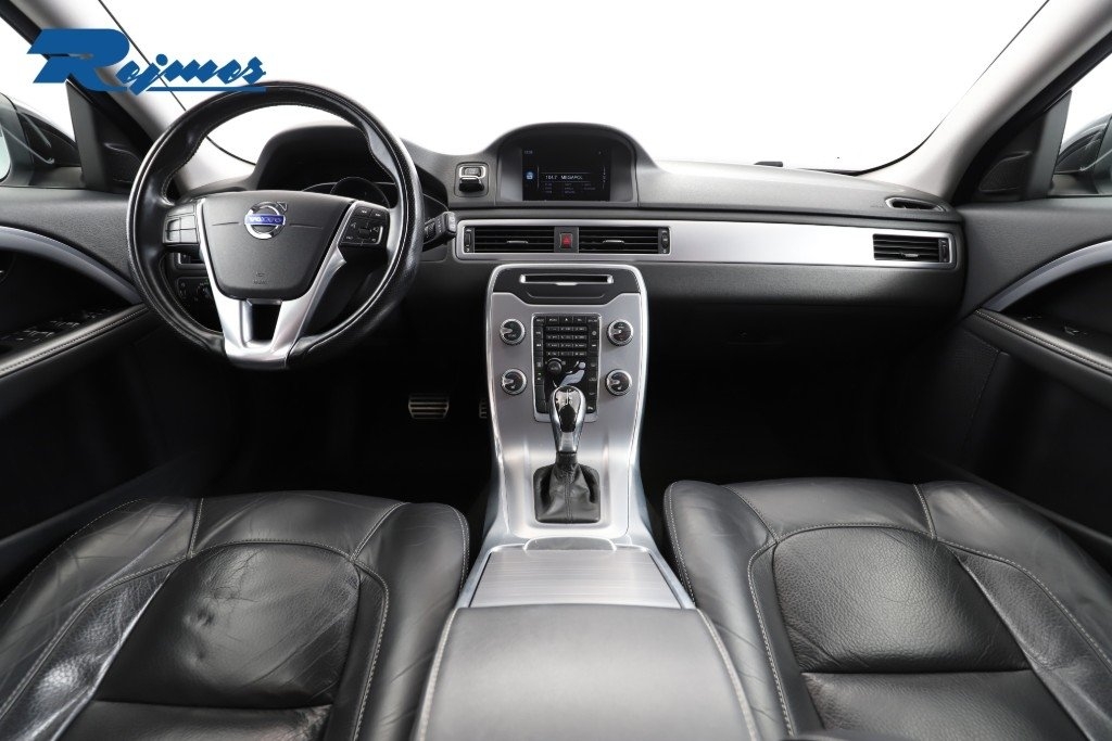 Volvo V70 II D4 e S/S Sport Edition 2015, bild 2/10