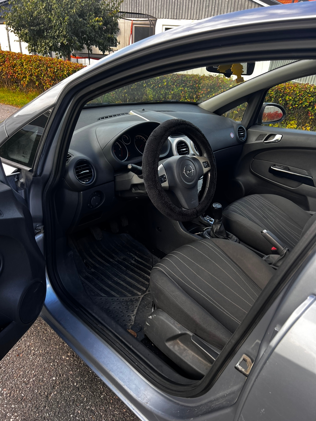 Opel Corsa 2008, bild 7/9