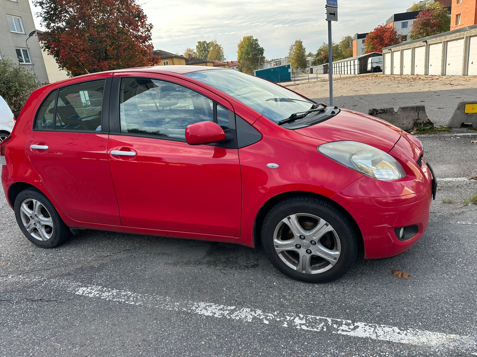 Toyota Yaris 2011, bild 3/5