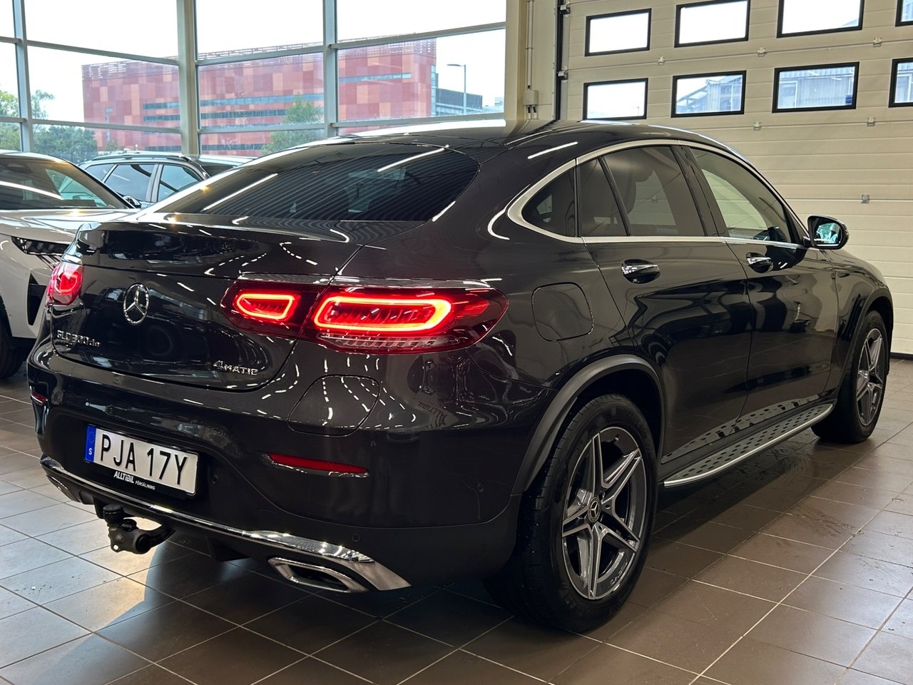 Mercedes-Benz GLC 2023, bild 5/10
