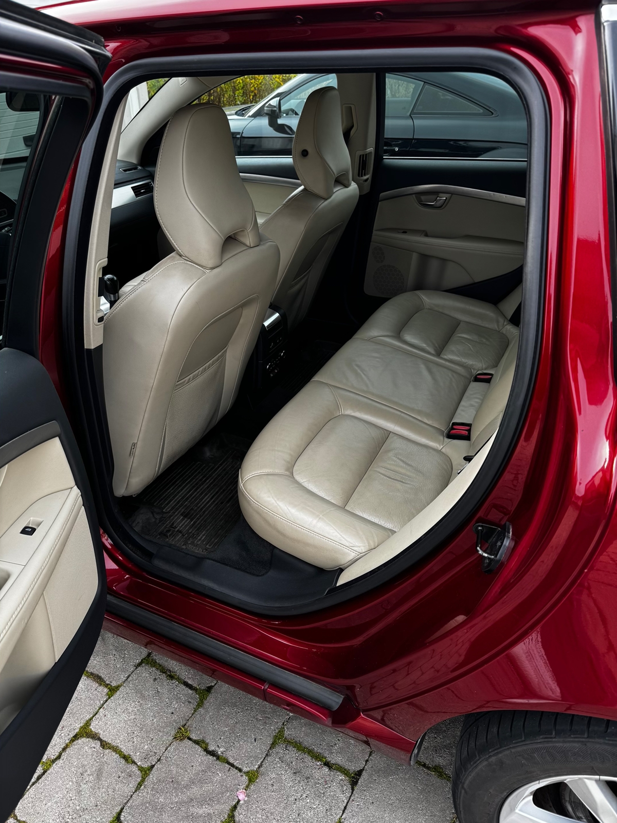 Volvo V70 D3 Manuell 2011, bild 6/7