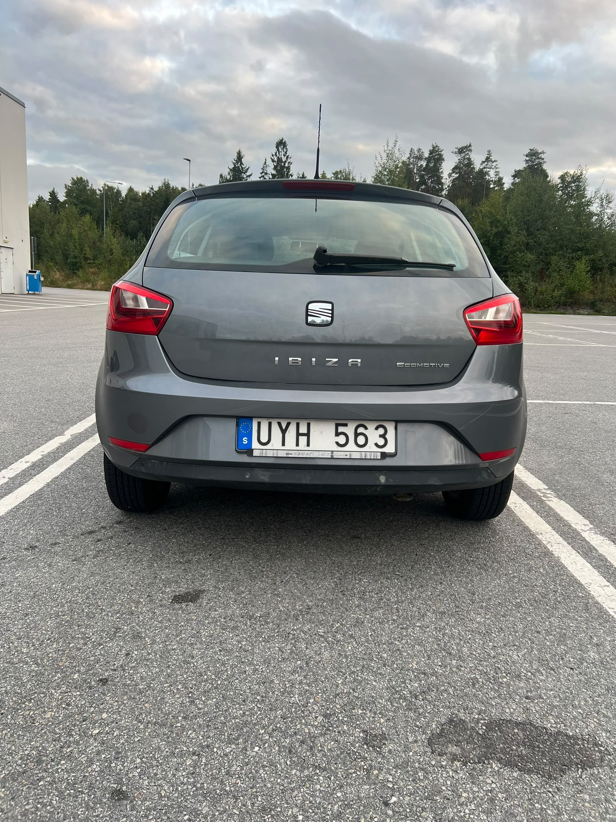 Seat Ibiza 1.2 TSI Manuell 2013, bild 5/7