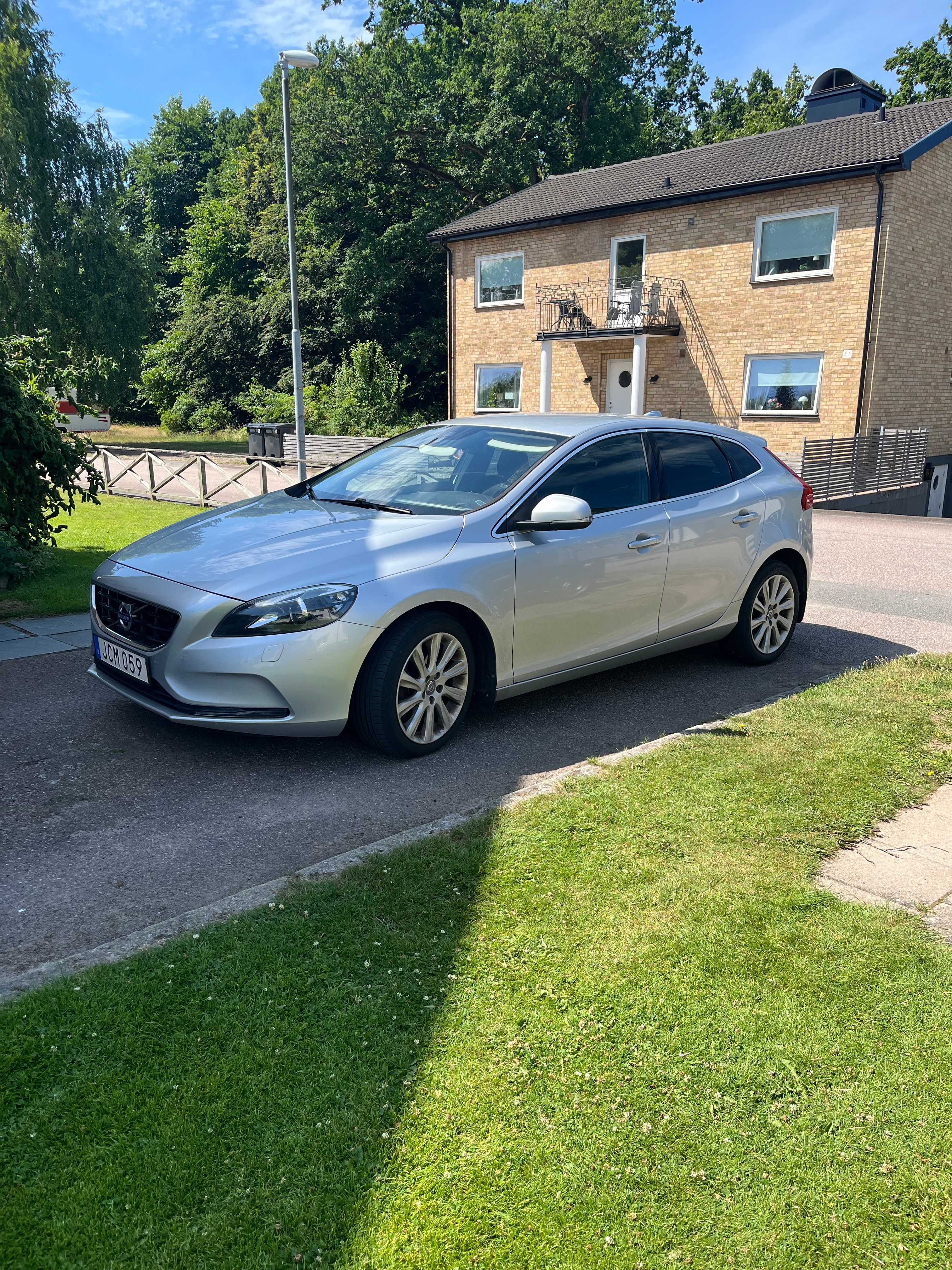Volvo V40