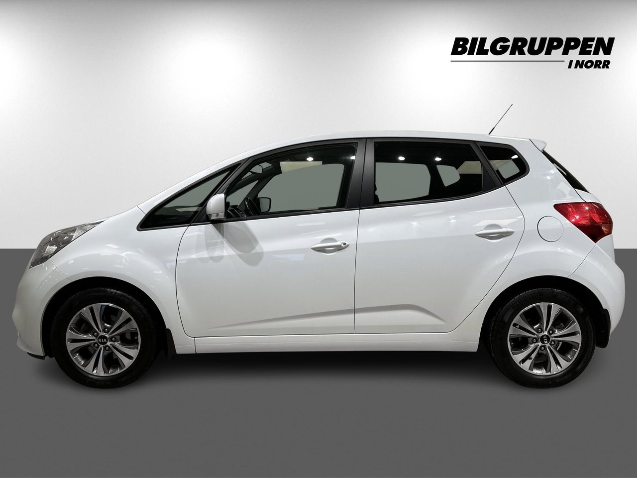 Kia Venga 1.6 CVVT Comfort (V-hjul) 2017, bild 4/10