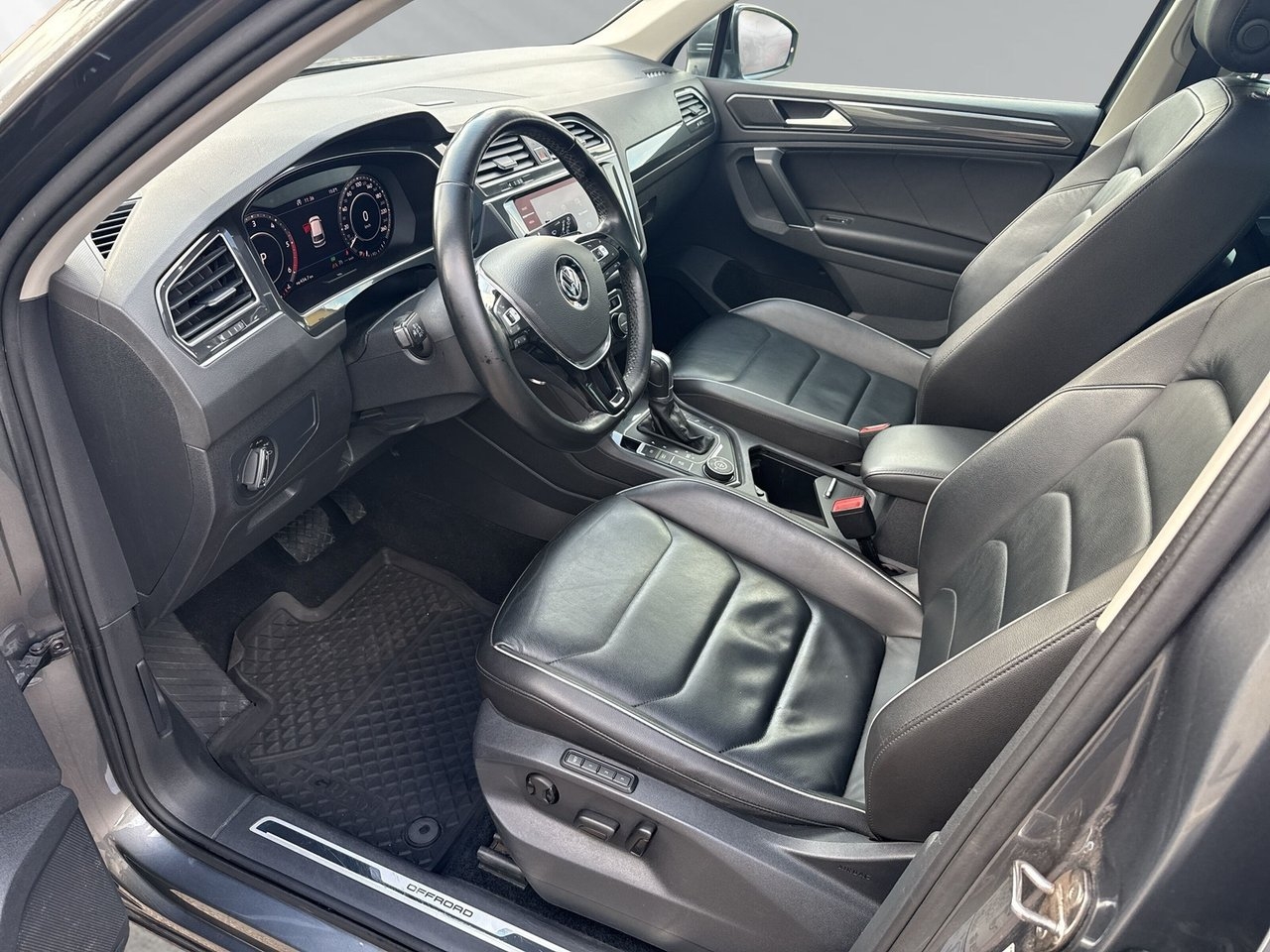 Volkswagen Tiguan 2.0 TDI 190hk 4M GT 2018, bild 6/10