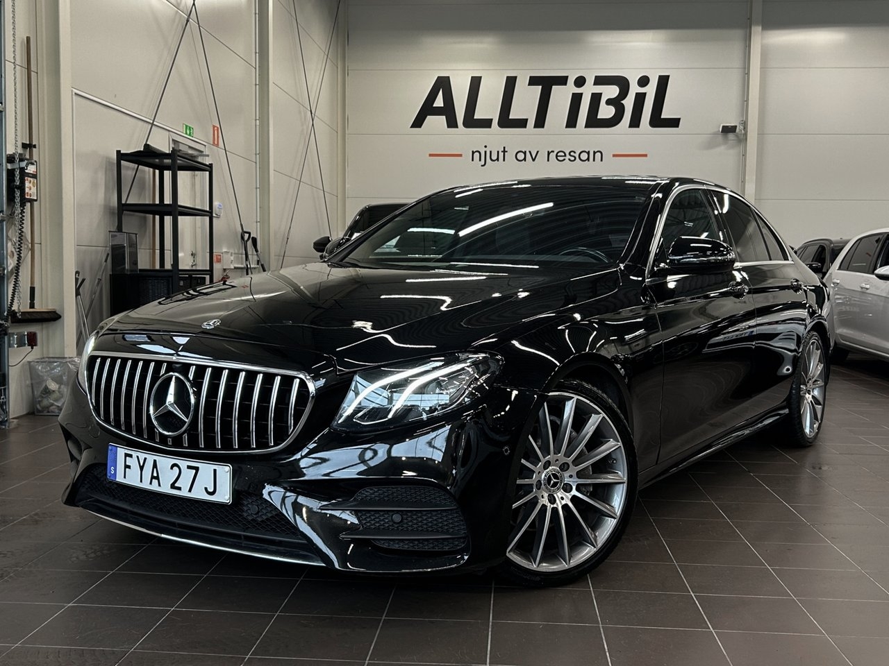 Mercedes-Benz E