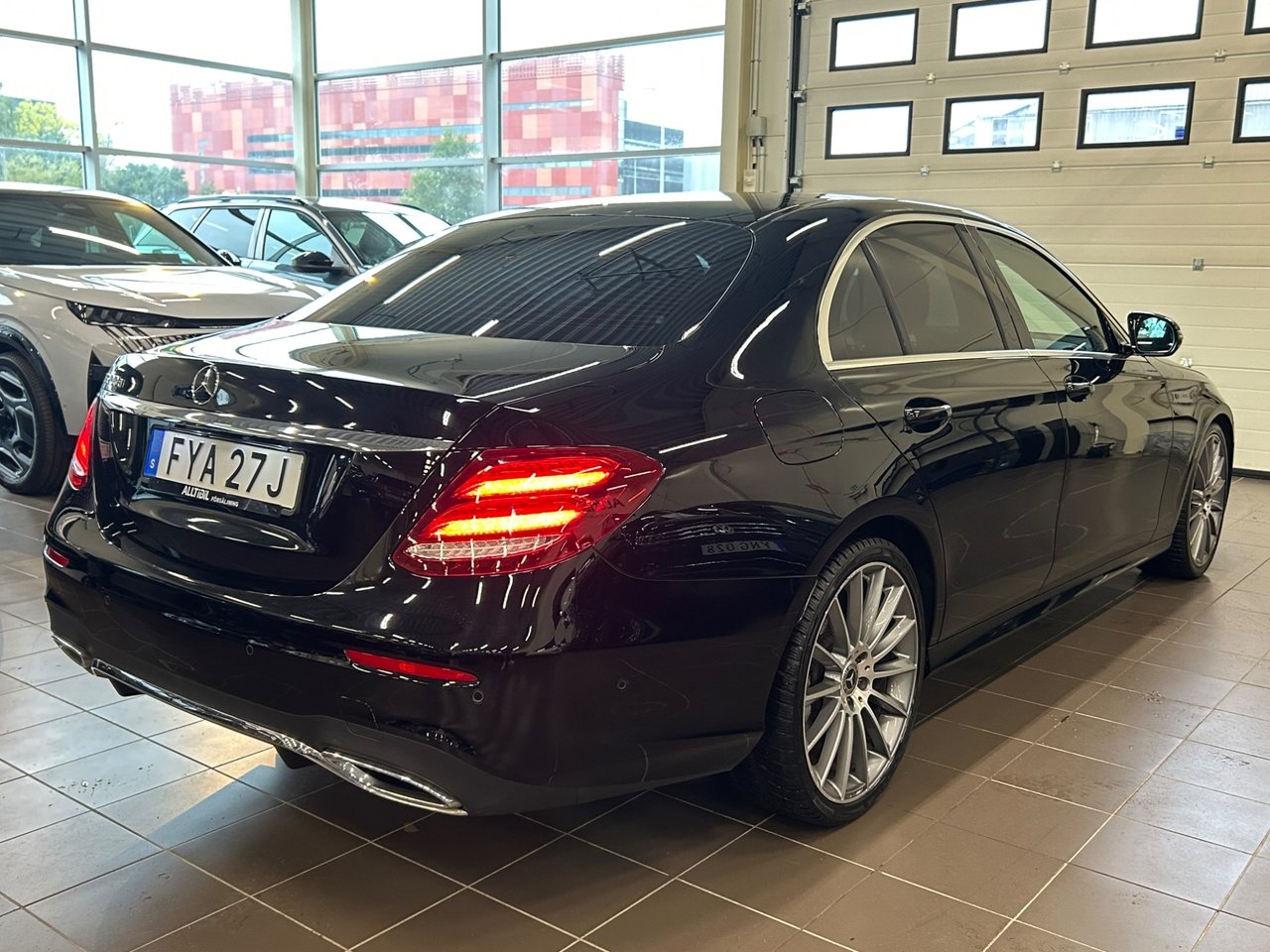 Mercedes-Benz E 200 d 9G-Tronic AMG Line 2019, bild 6/10