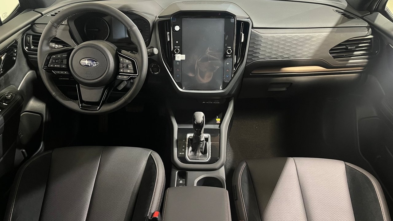Subaru Forester e-Boxer Limited 2026, kuva 7/10