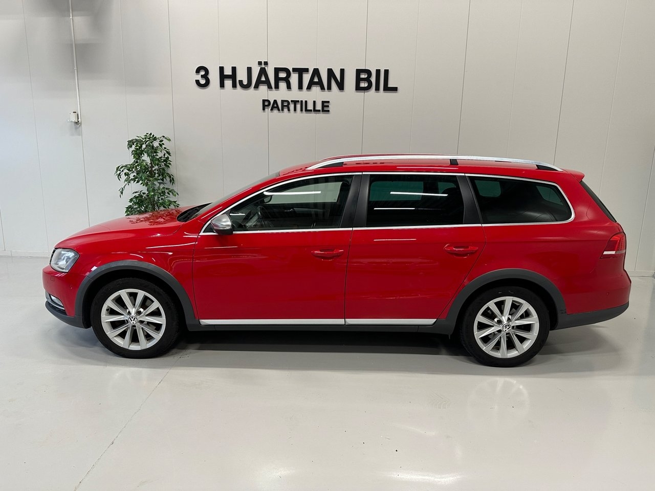 Volkswagen Passat 2014, bild 2/10