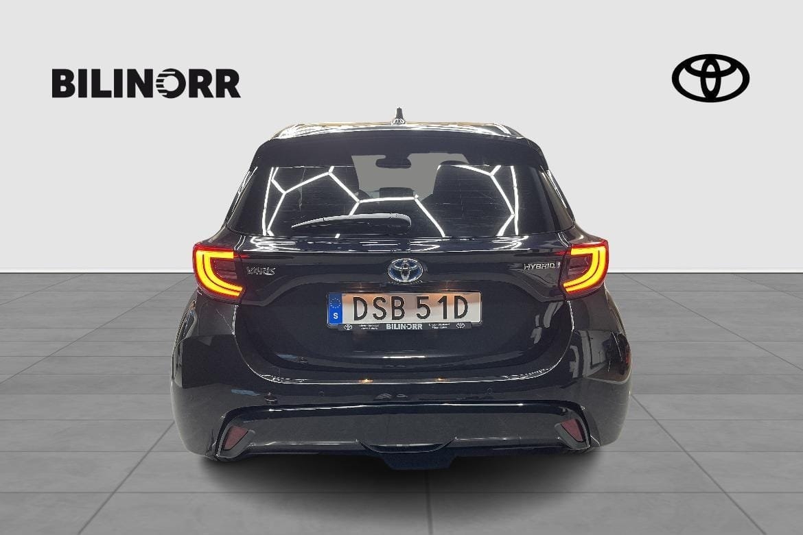 Toyota Yaris 1,5 HYBRID 5D STYLE V-HJUL 2024, kuva 3/10