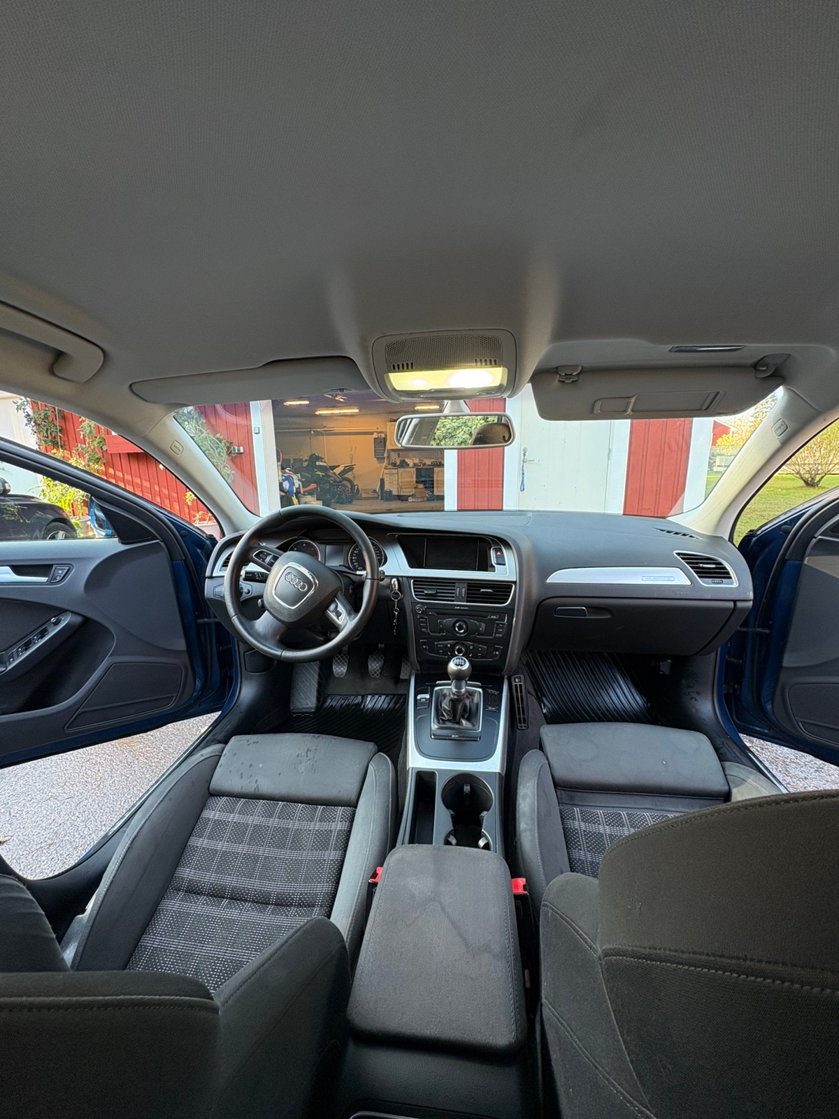 Audi A4 2012, bild 5/9