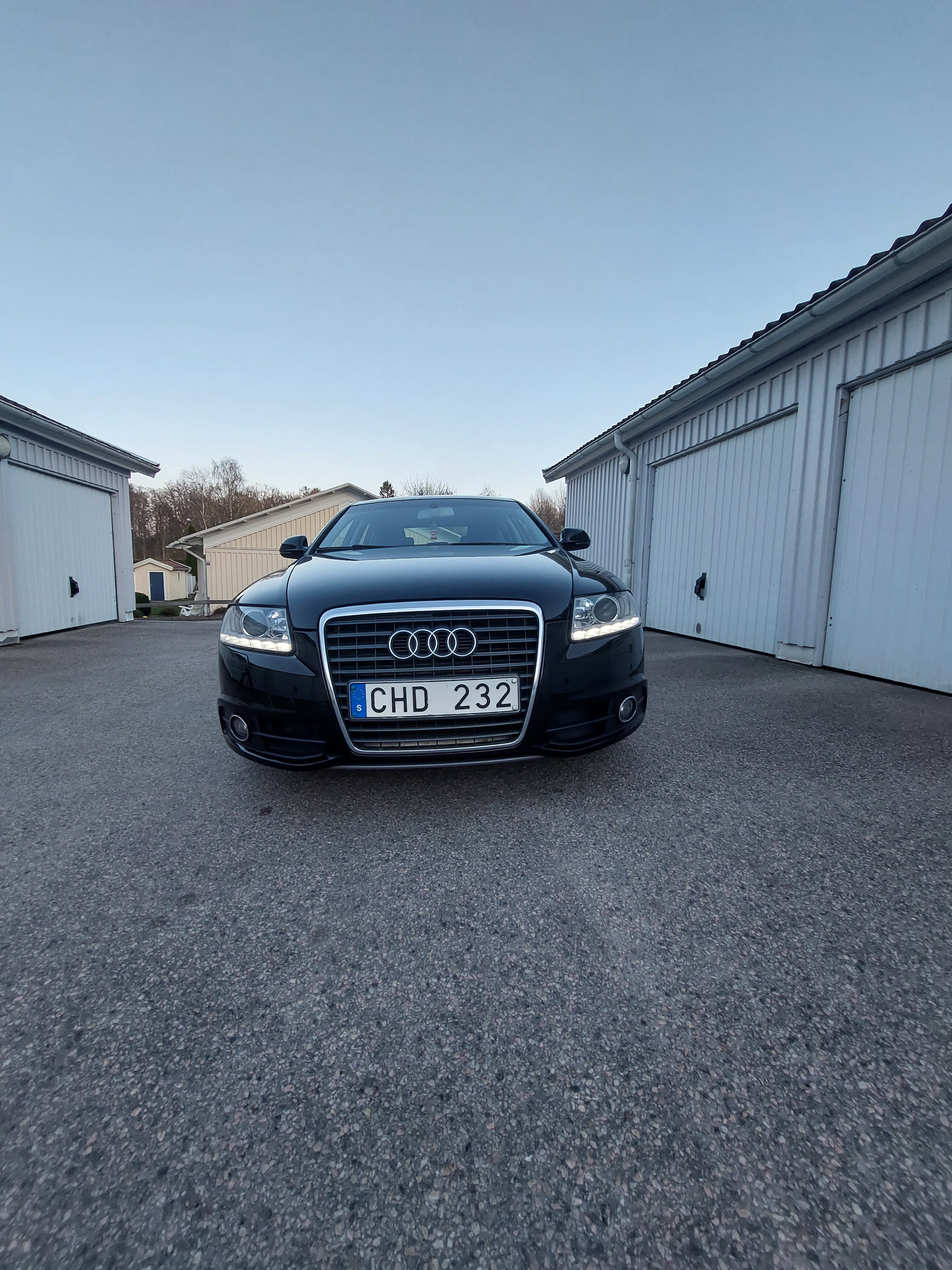 Audi A6 Sedan 2.0 TDI e Manuell 2011, bild 3/10