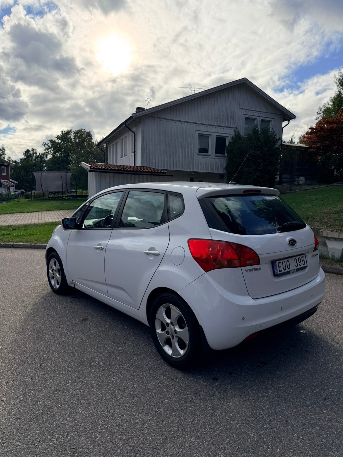 Kia Venga 1.4 CRDi Manuell 2011, bild 3/9