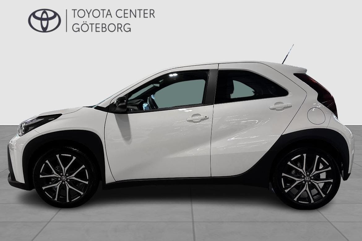 Toyota Aygo X PLAY COMFORT PACK 2026, photo 4/10