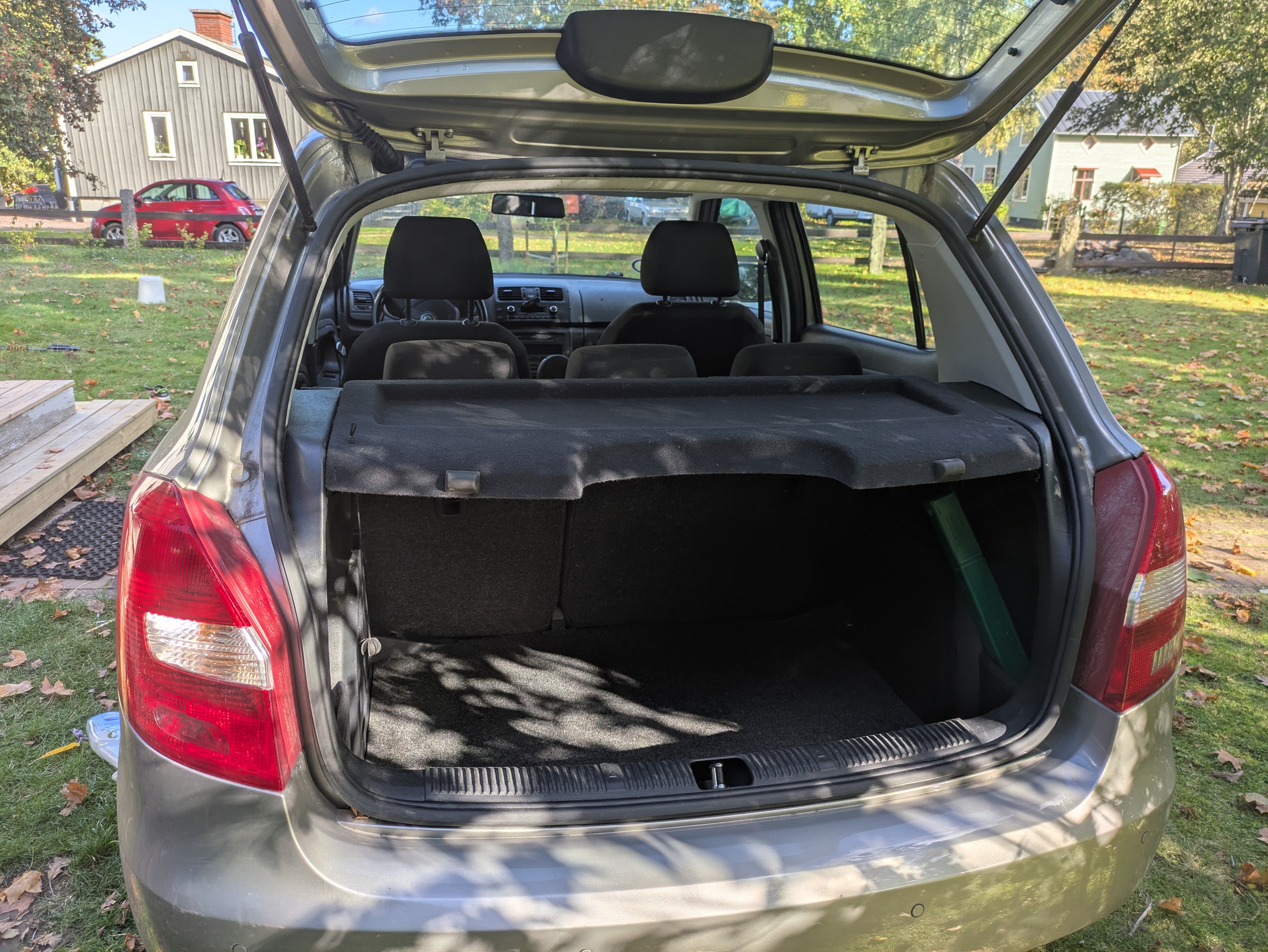 Skoda Fabia 1.2 TSI Manuell 2012, bild 2/6