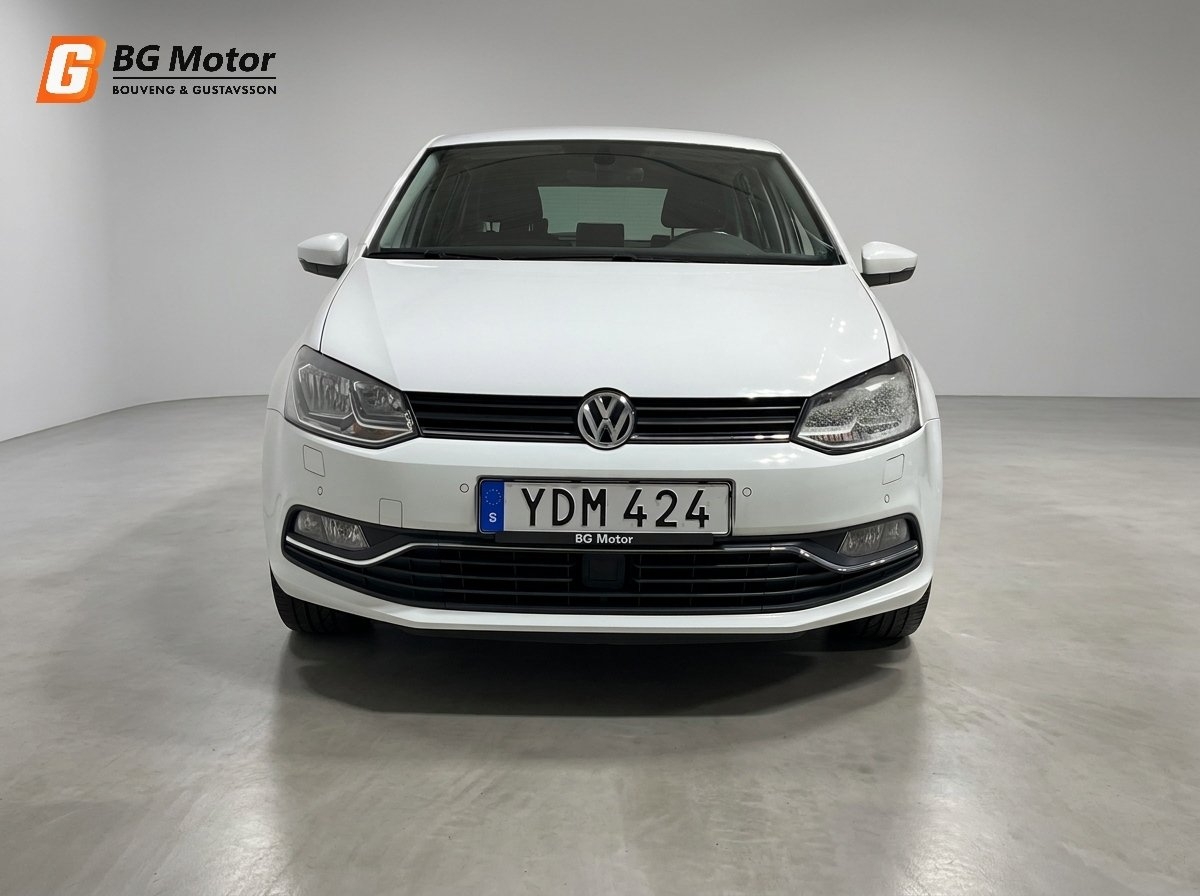 Volkswagen Polo 2016, photo 2/10