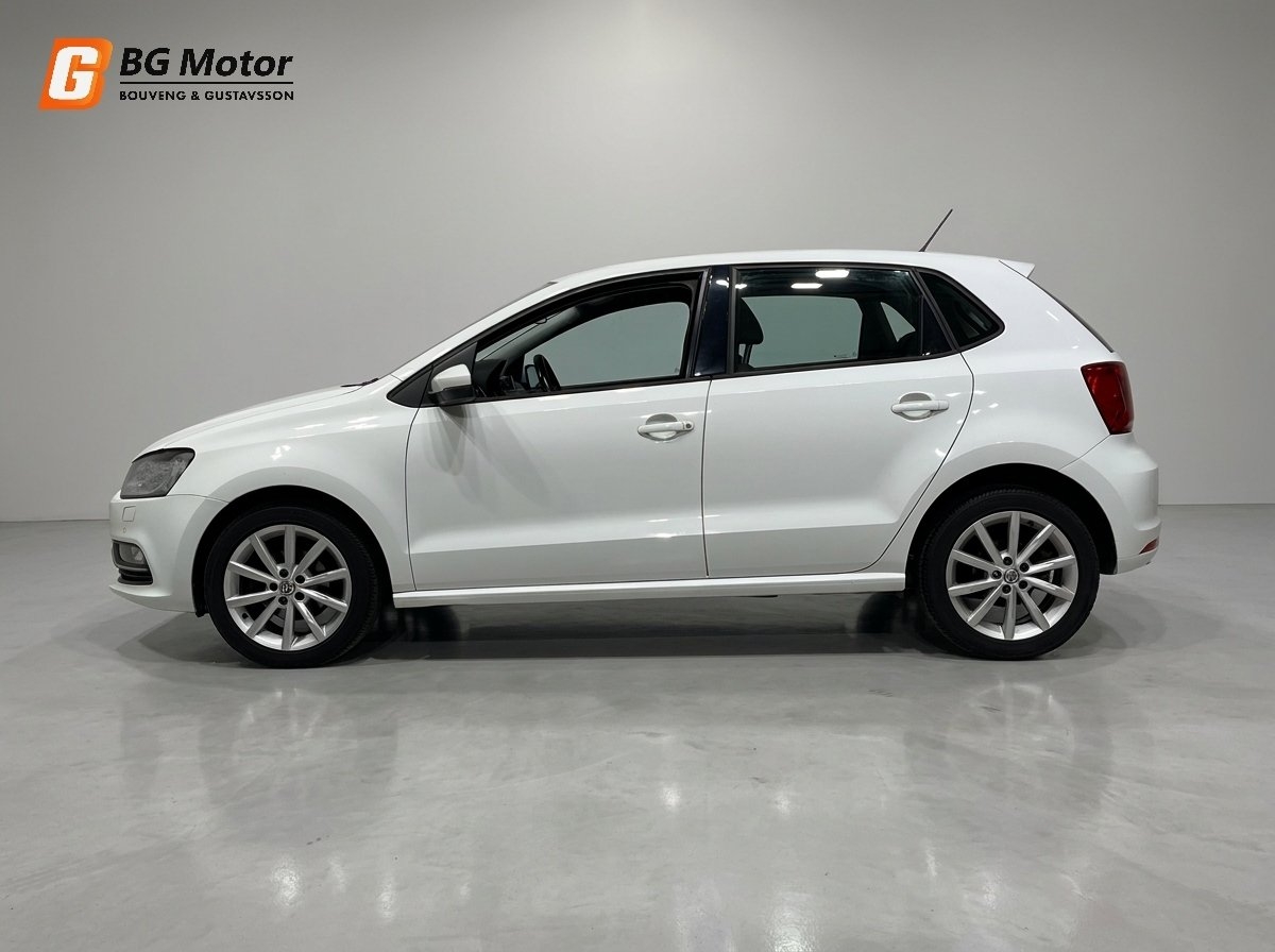 Volkswagen Polo 2016, photo 3/10