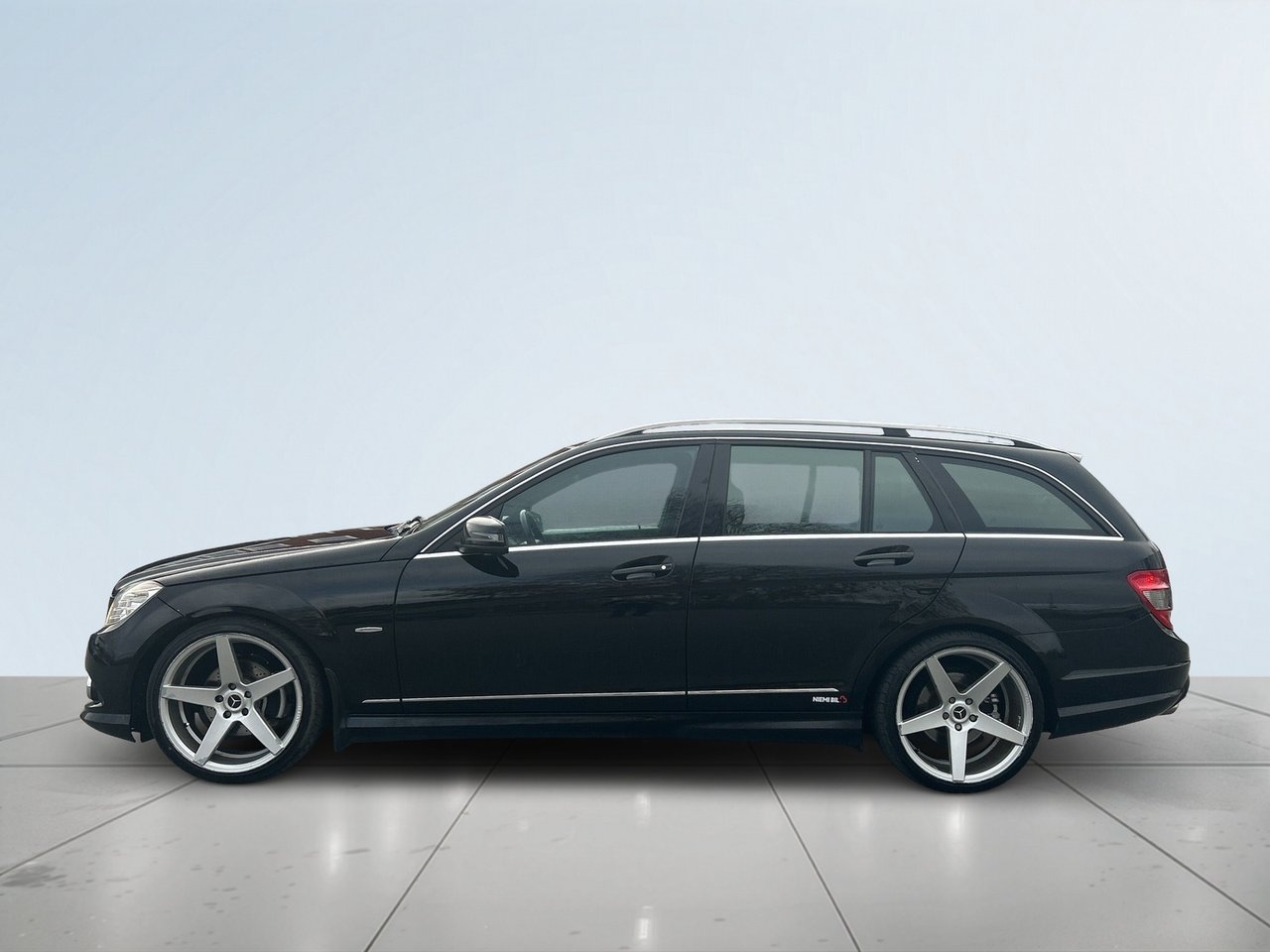 Mercedes-Benz CLA 2010, photo 4/10