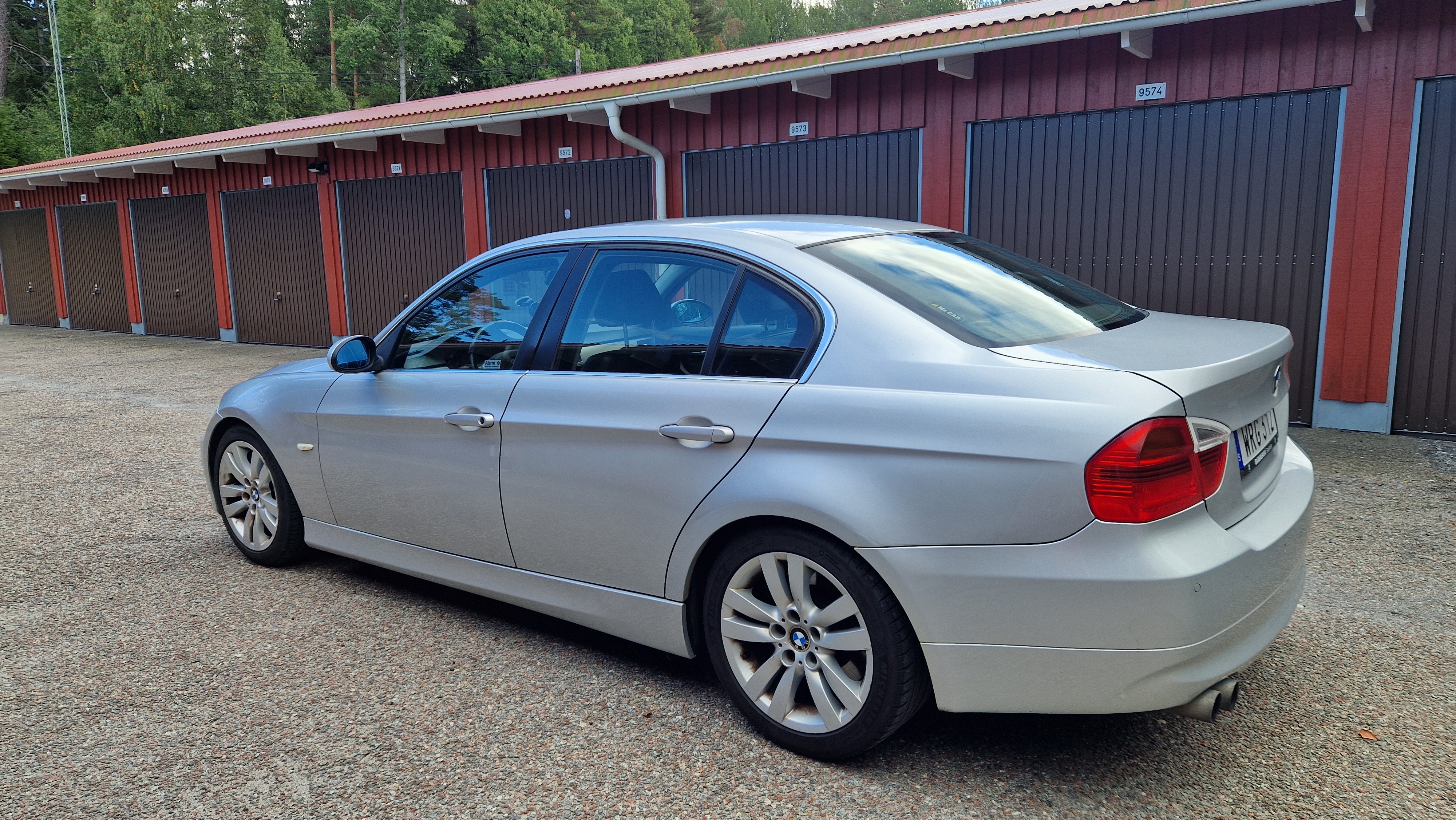 BMW 330 i Sedan Manuell 2005, kuva 5/10