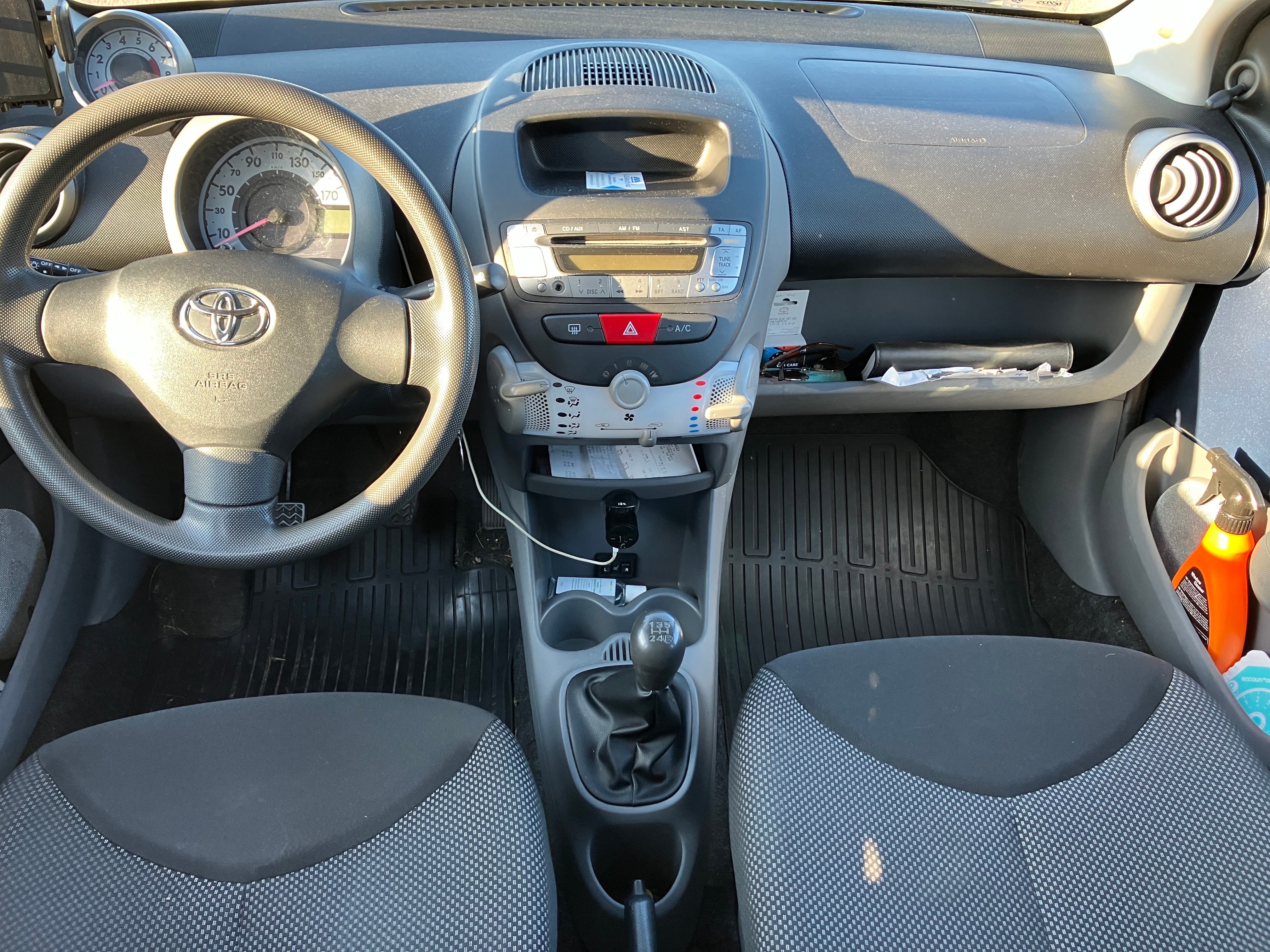 Toyota Aygo 5-dörrar 1.0 VVT-i Manuell 2010, bild 7/10