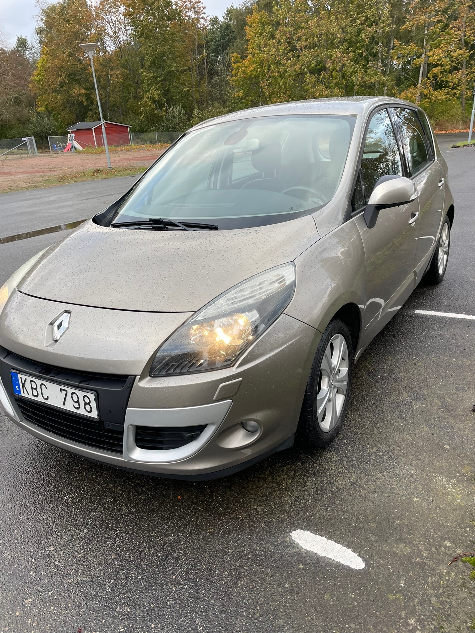 Renault Scenic III 1.5 dCi Manuell 2011, kuva 3/10
