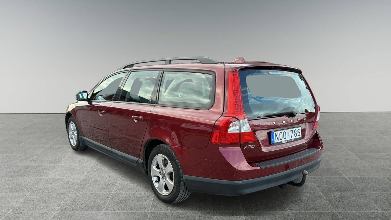 Volvo V70 2.0F Manuell 2008, bild 2/9